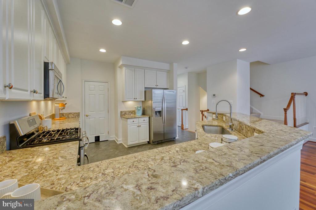 130 Herndon Mill Cir