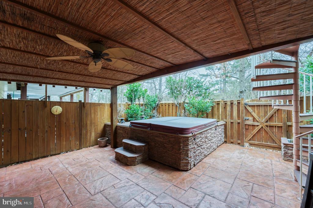 130 Herndon Mill Cir