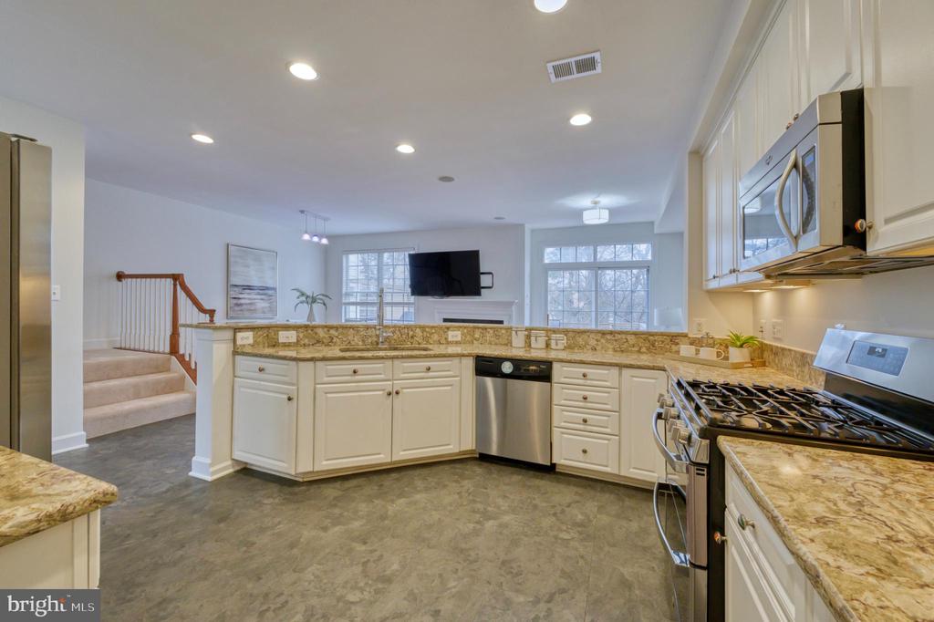 130 Herndon Mill Cir