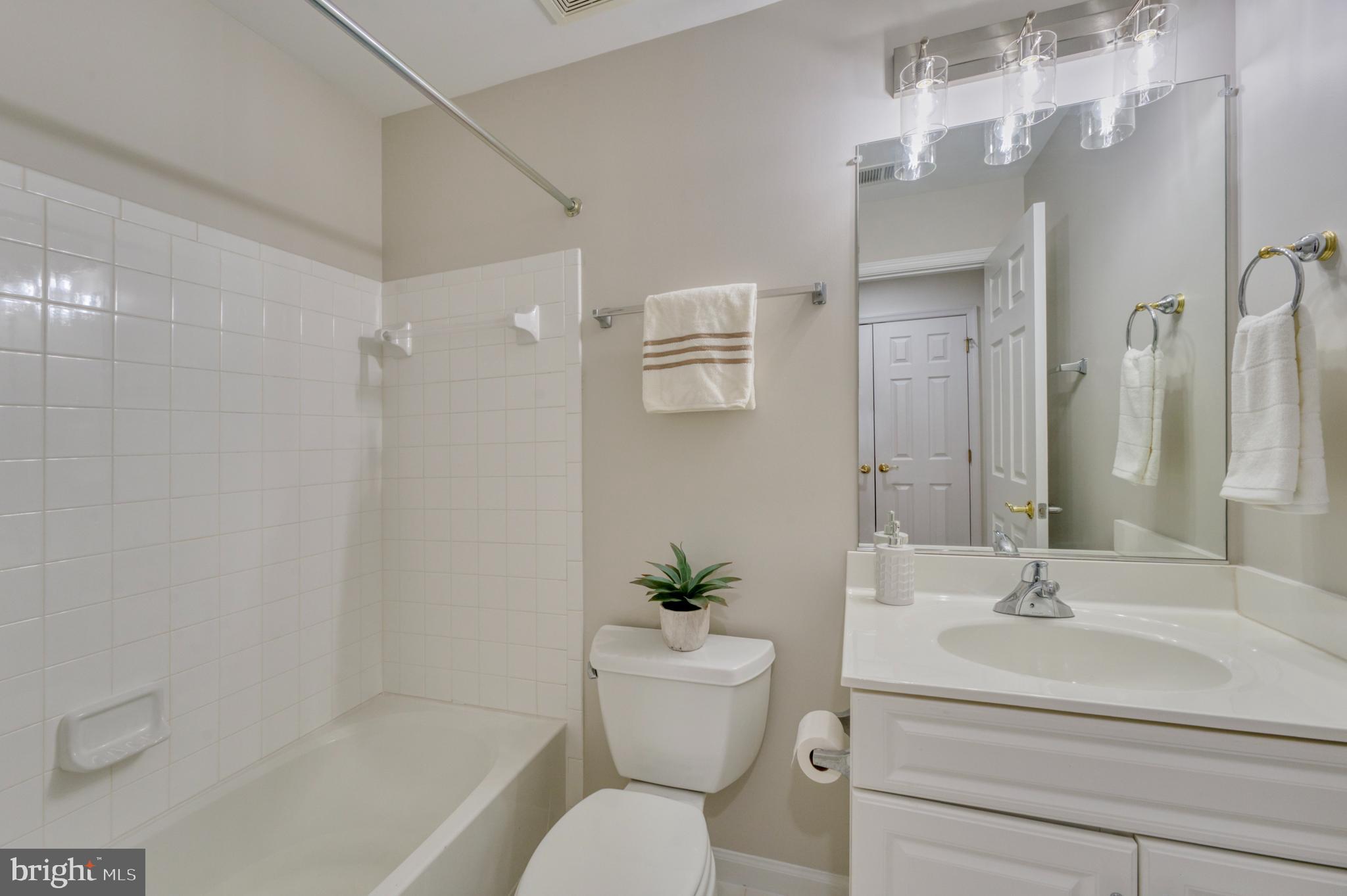 130 Herndon Mill Cir