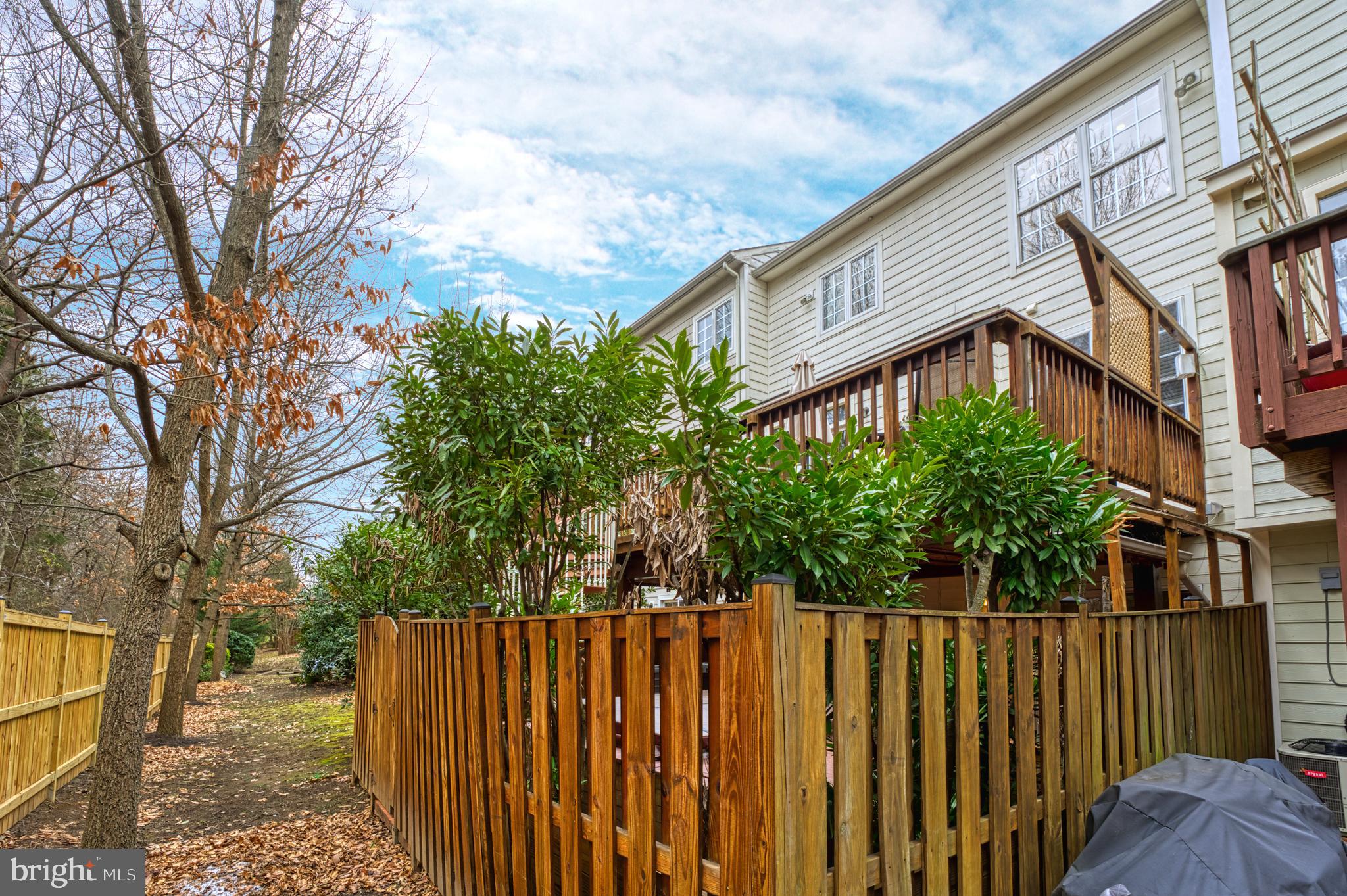 130 Herndon Mill Cir