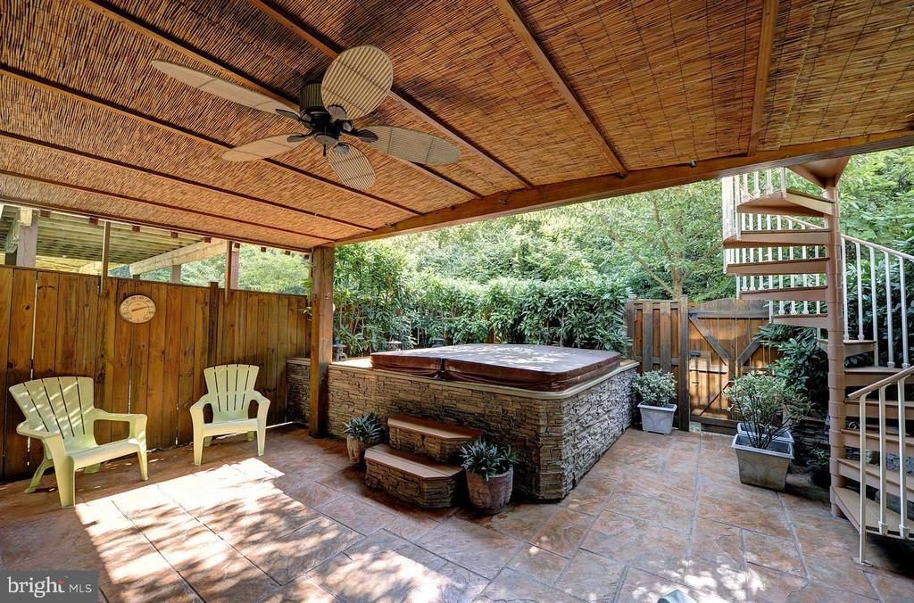 130 Herndon Mill Cir