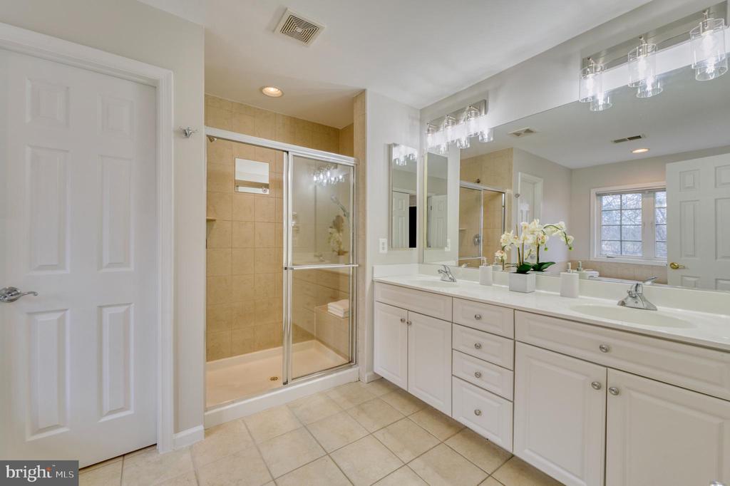 130 Herndon Mill Cir