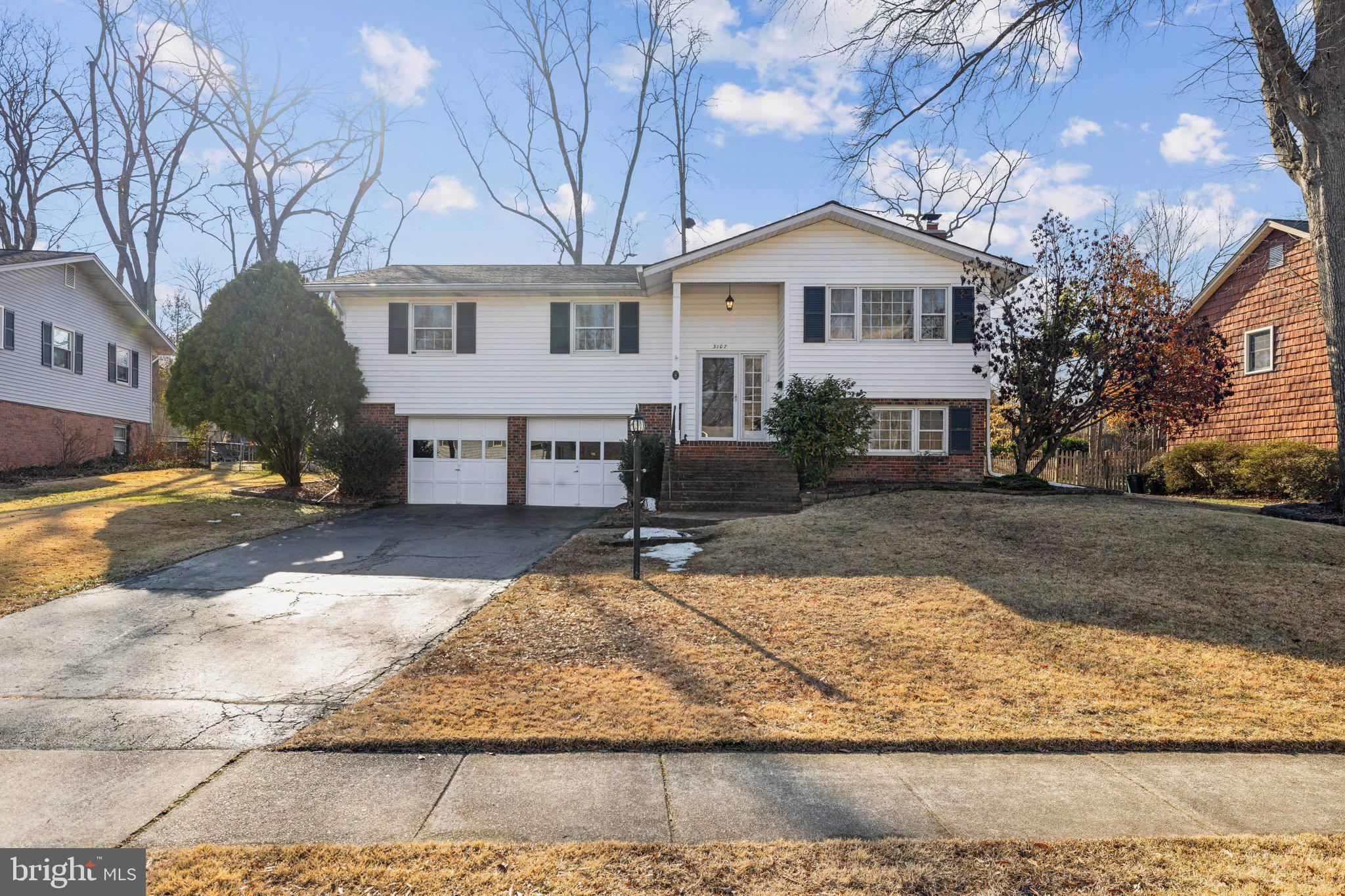 3107 Little Creek Ln