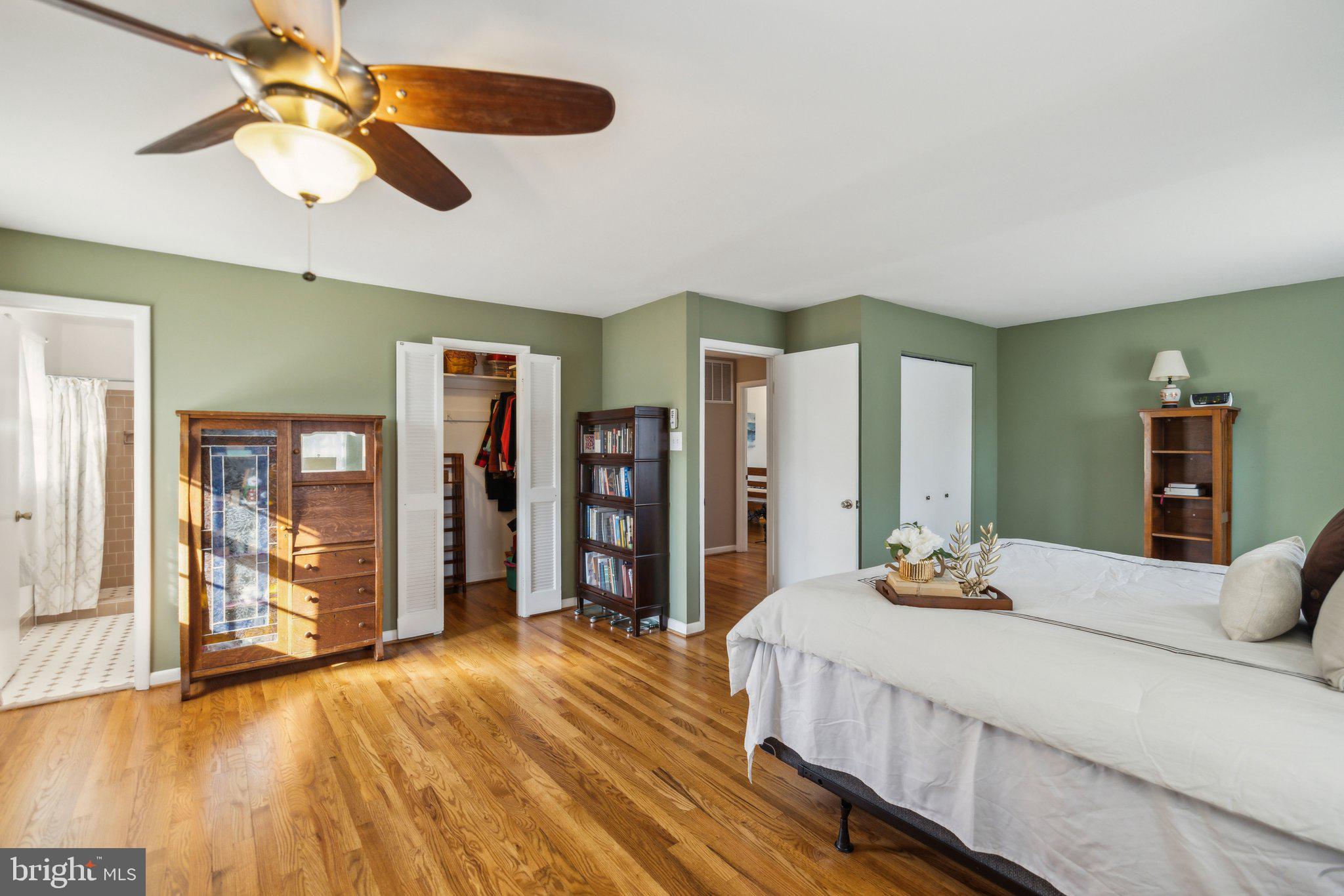 3107 Little Creek Ln