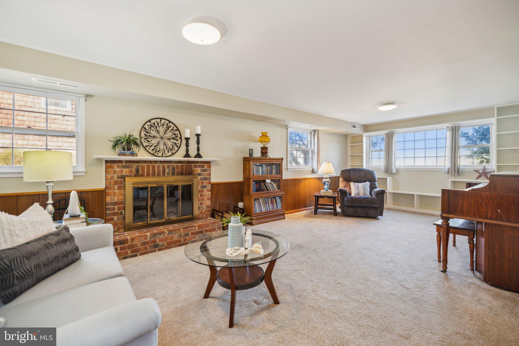 3107 Little Creek Ln