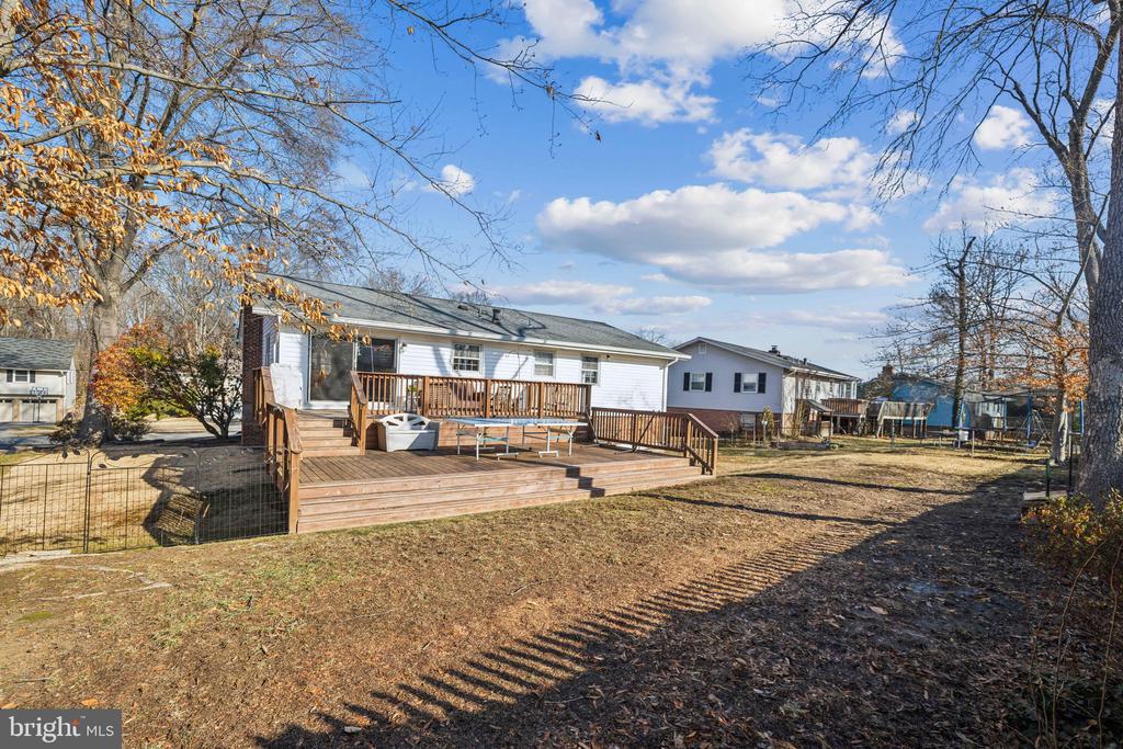 3107 Little Creek Ln