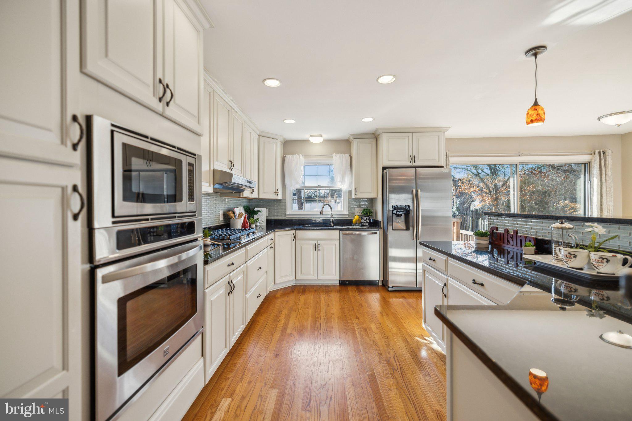 3107 Little Creek Ln