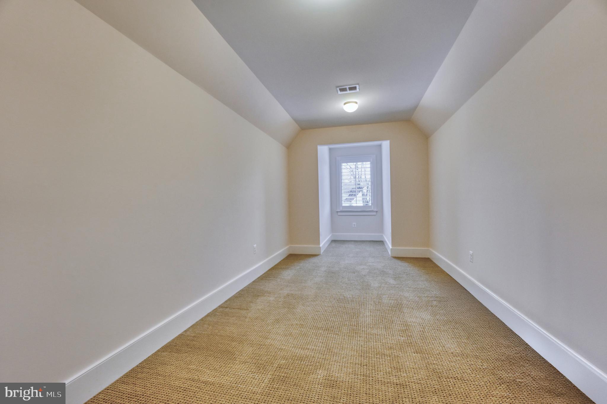 504 Druid Hill Rd NE