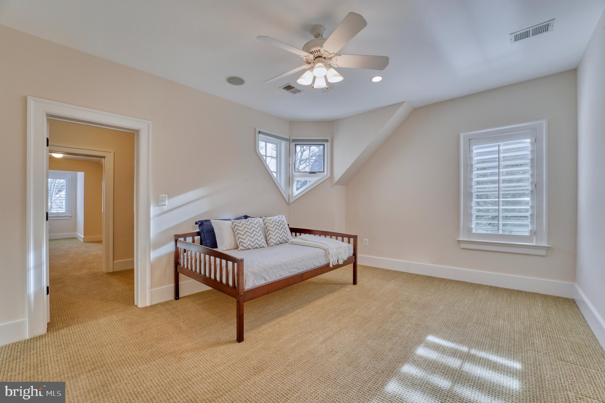 504 Druid Hill Rd NE