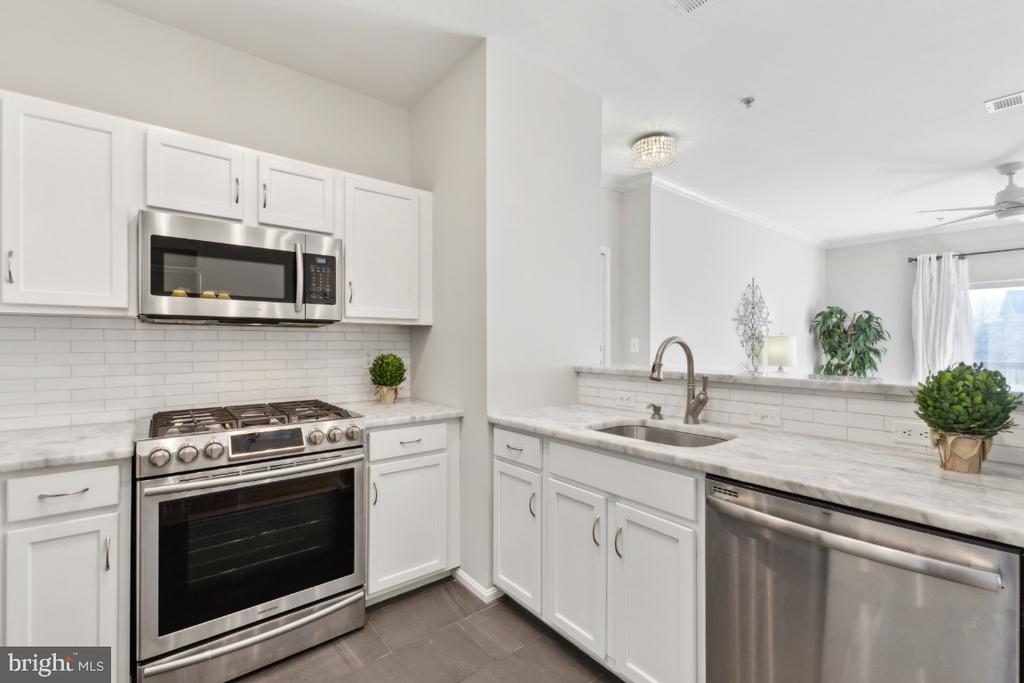5111-C Travis Edward Way