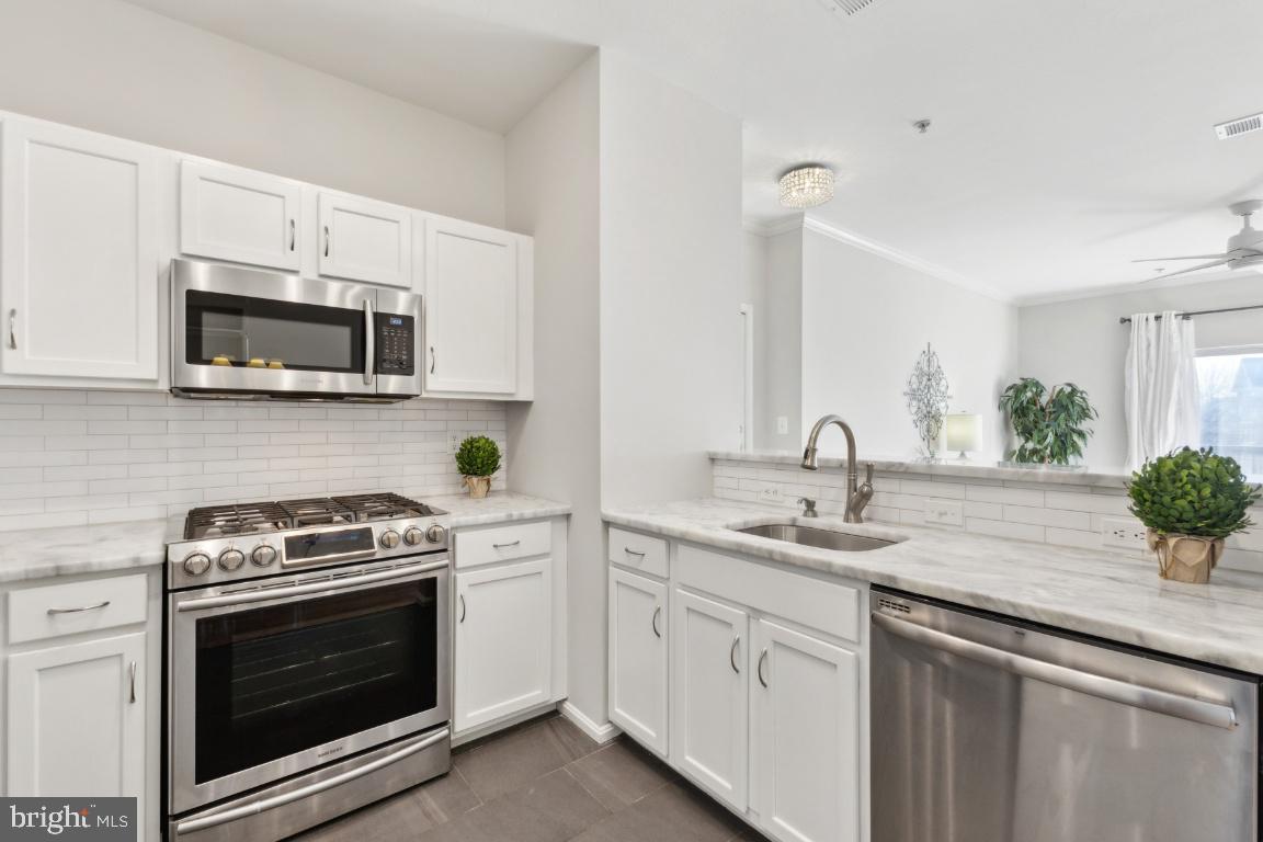 5111-C Travis Edward Way