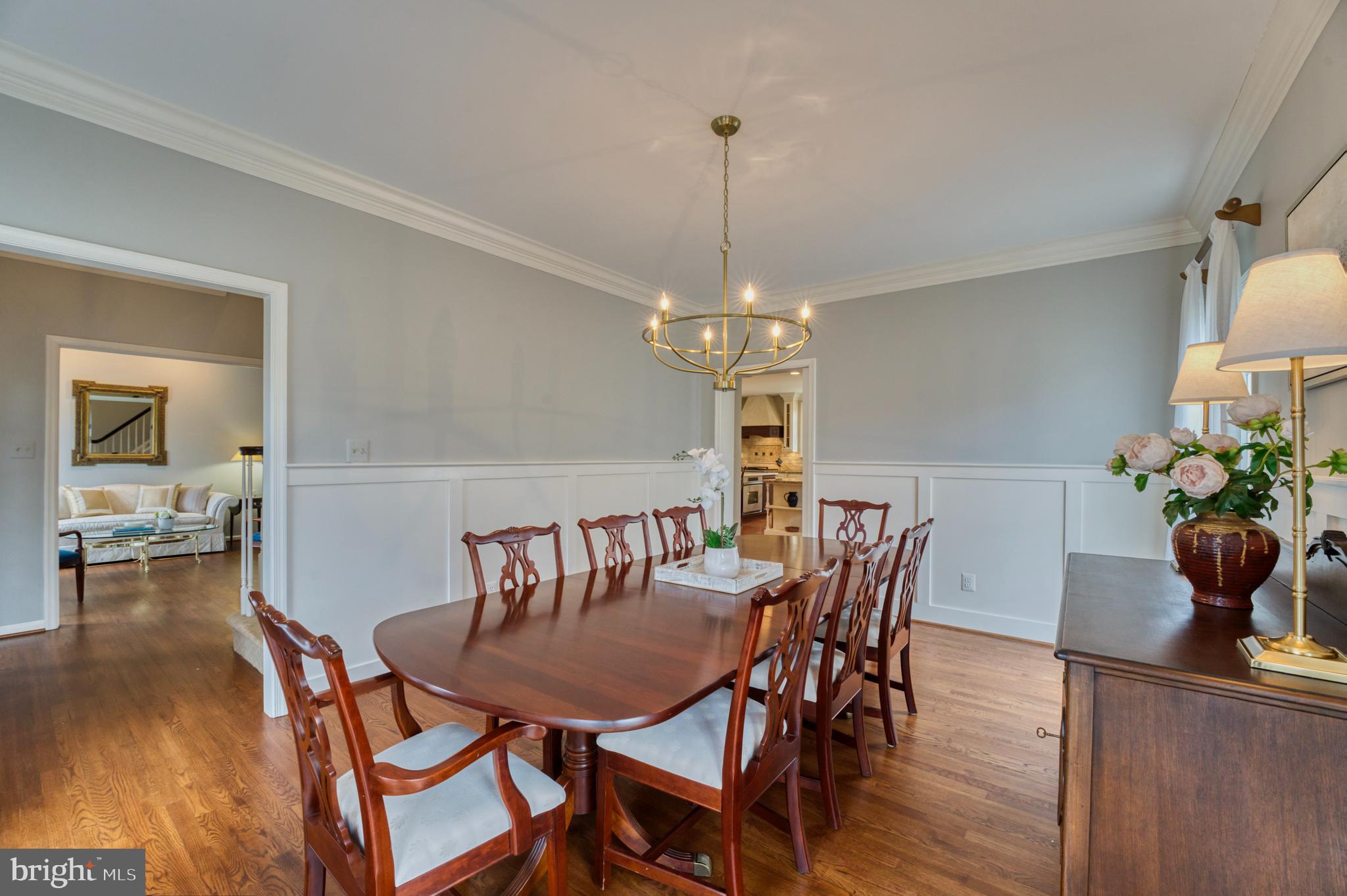 12715 Fox Woods Dr