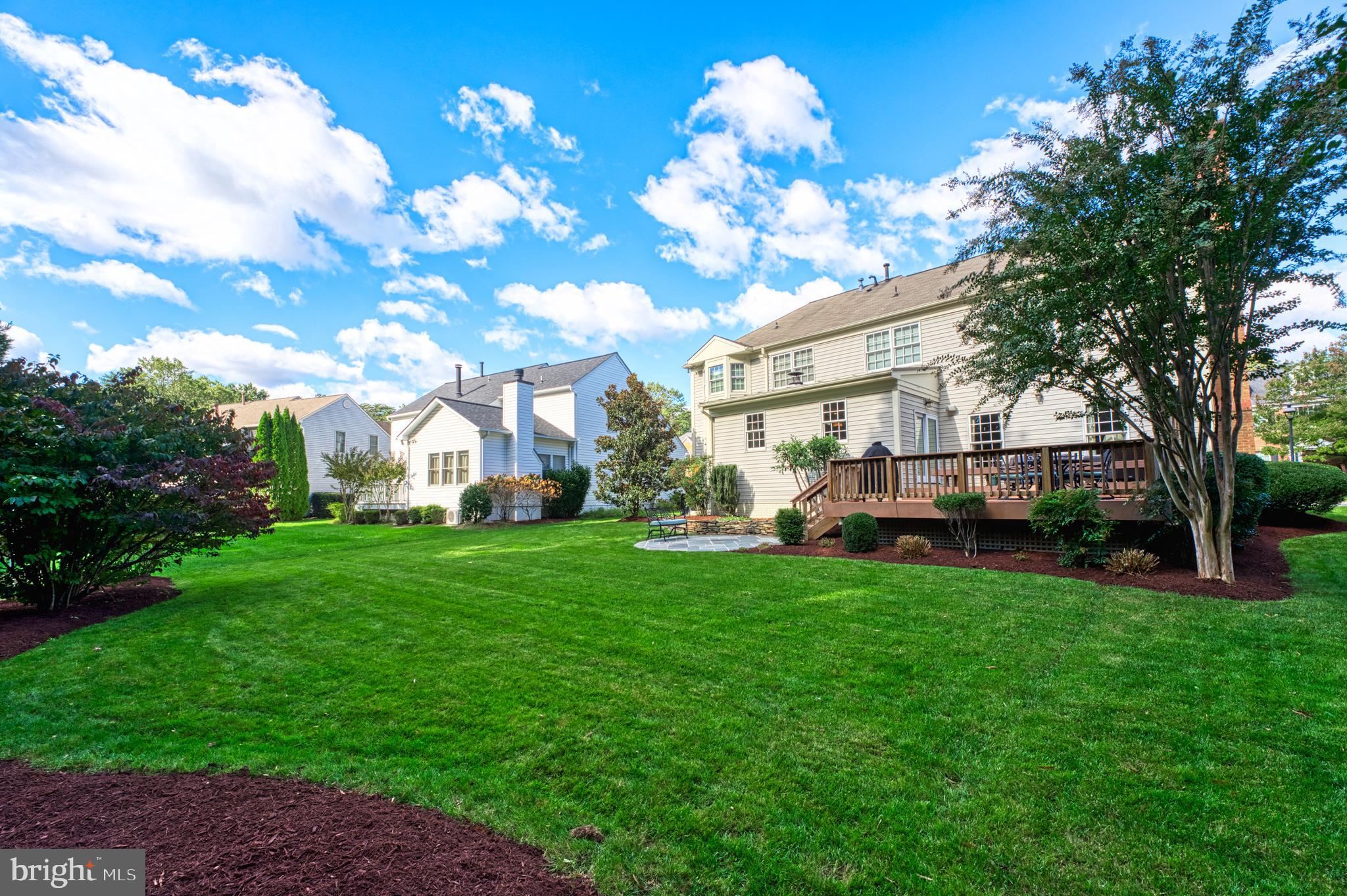 12715 Fox Woods Dr