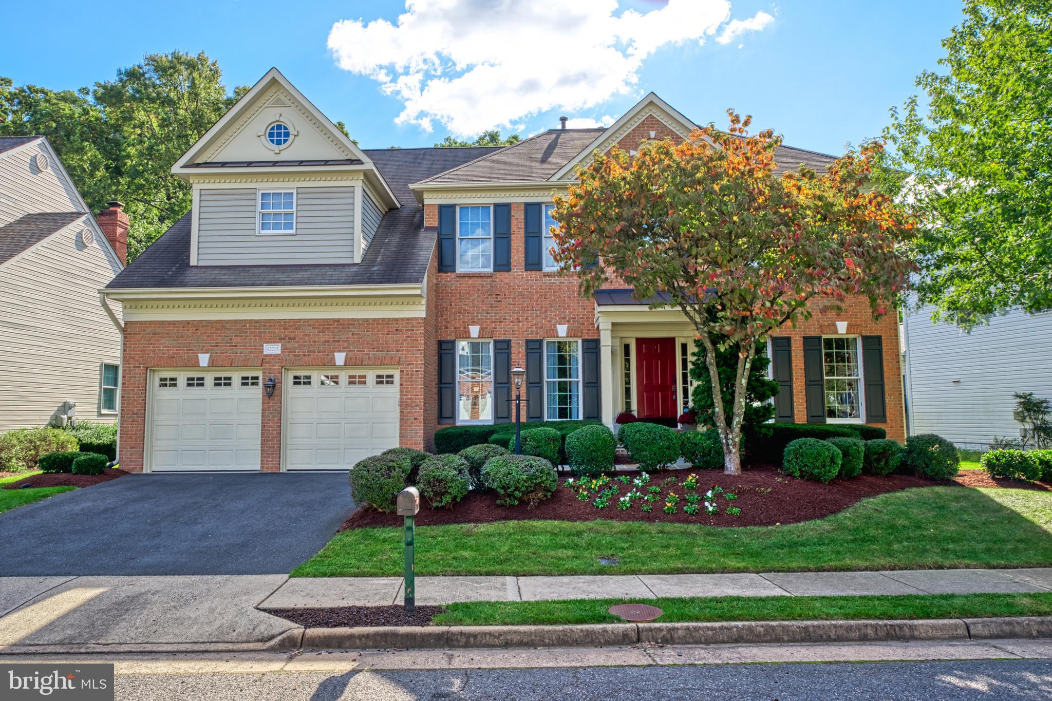 12715 Fox Woods Dr