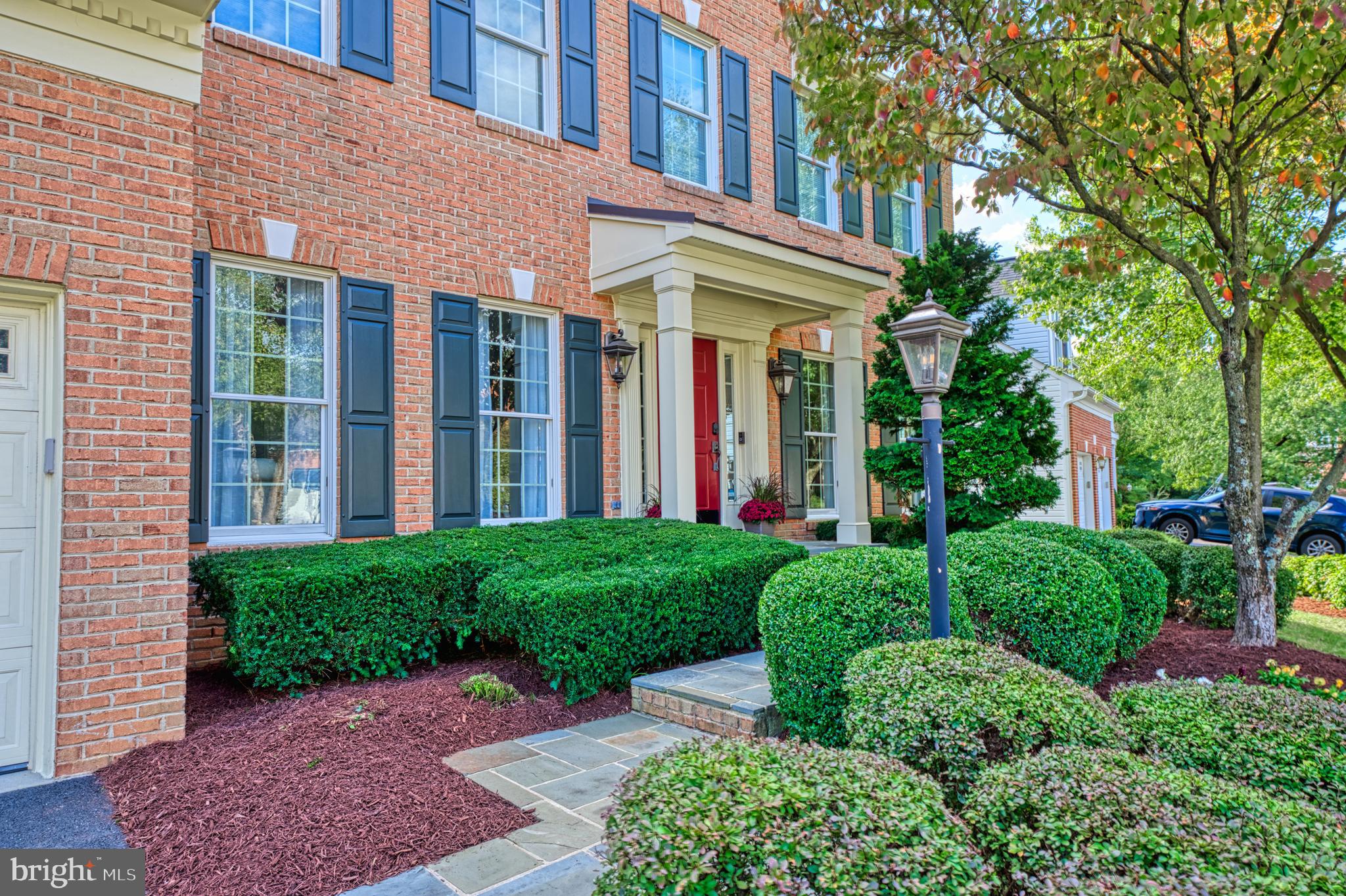 12715 Fox Woods Dr
