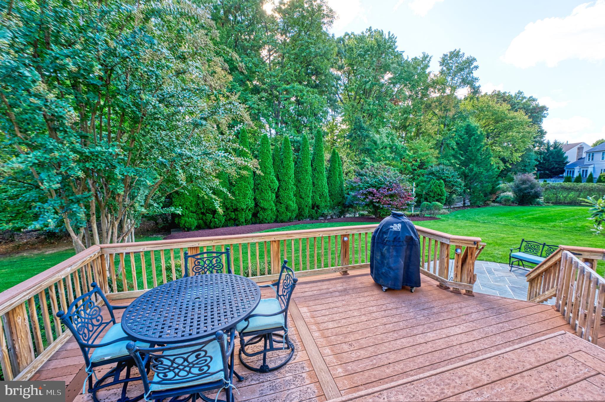 12715 Fox Woods Dr