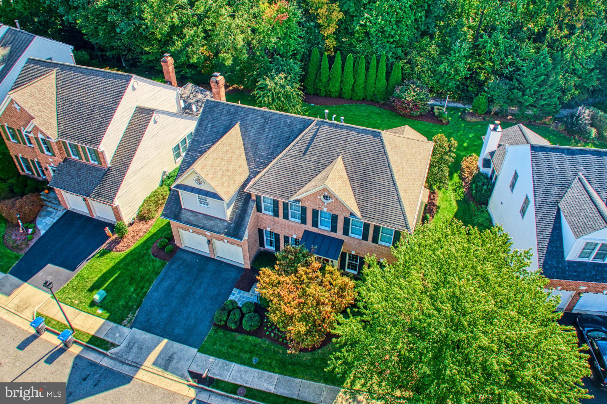 12715 Fox Woods Dr
