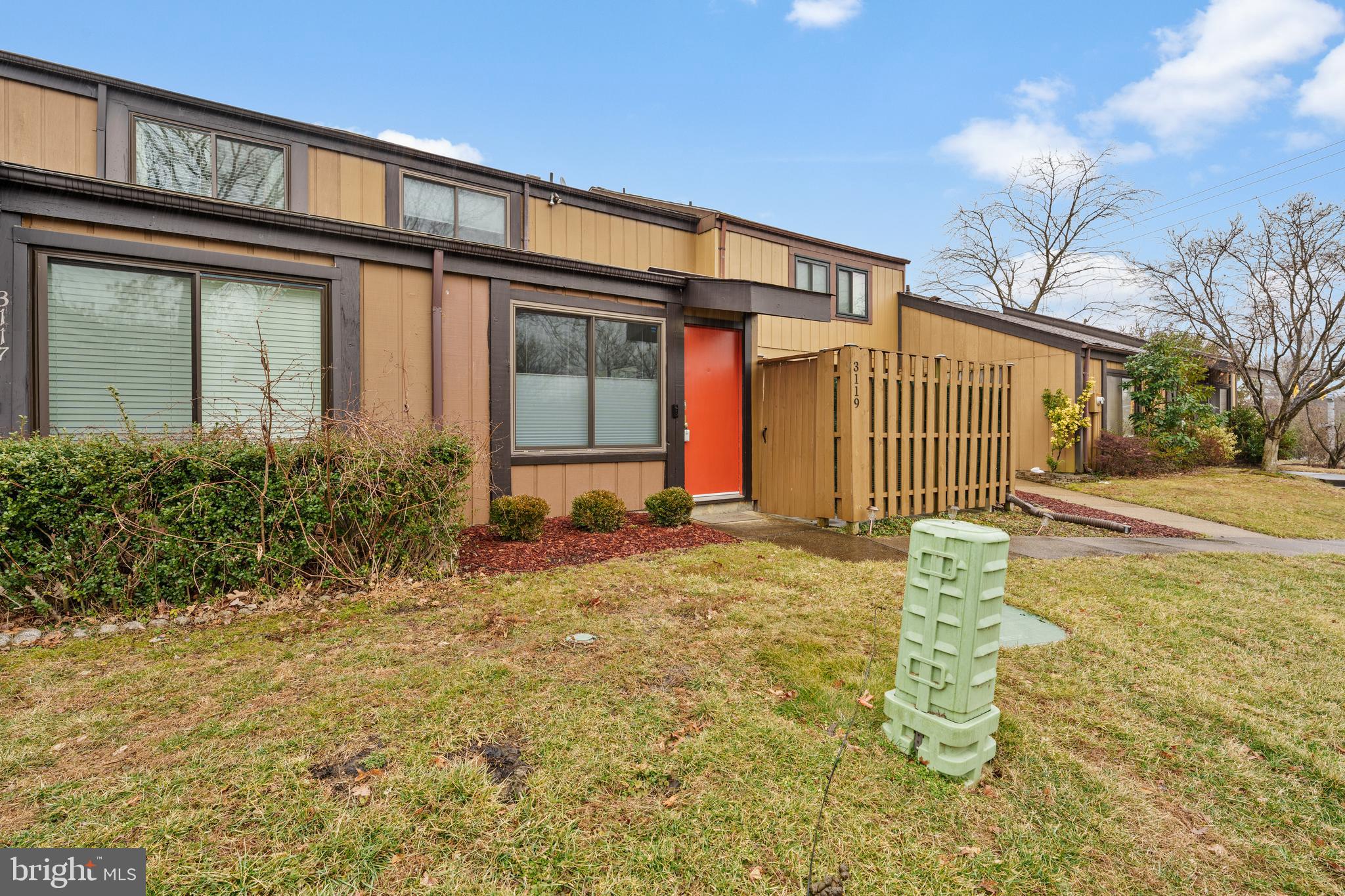 3119 Covington St