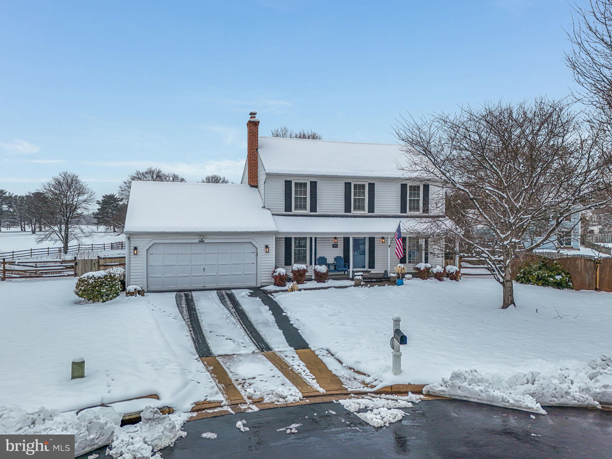 5440 Clubside Ln