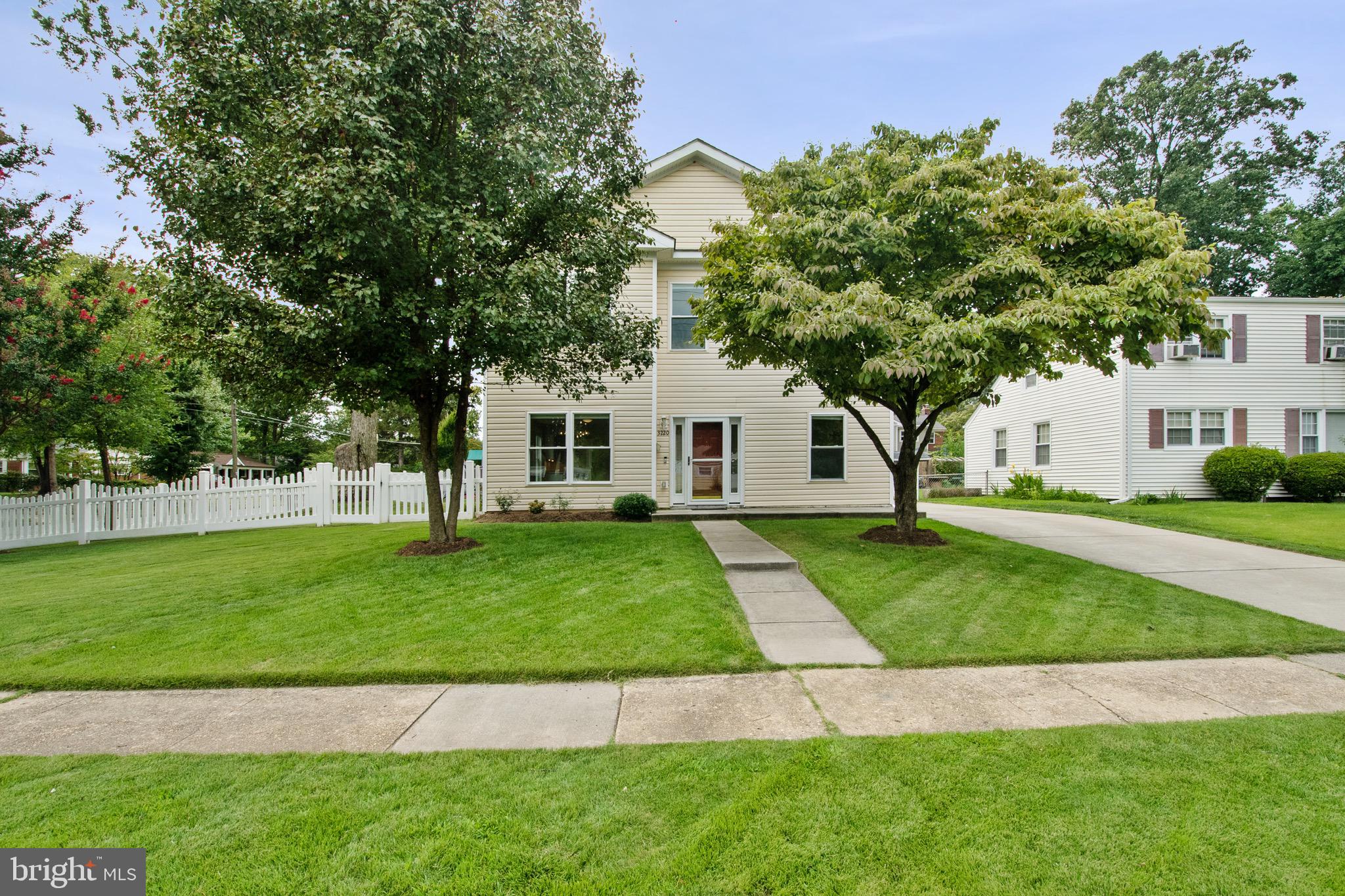 3220 WAYNE RD