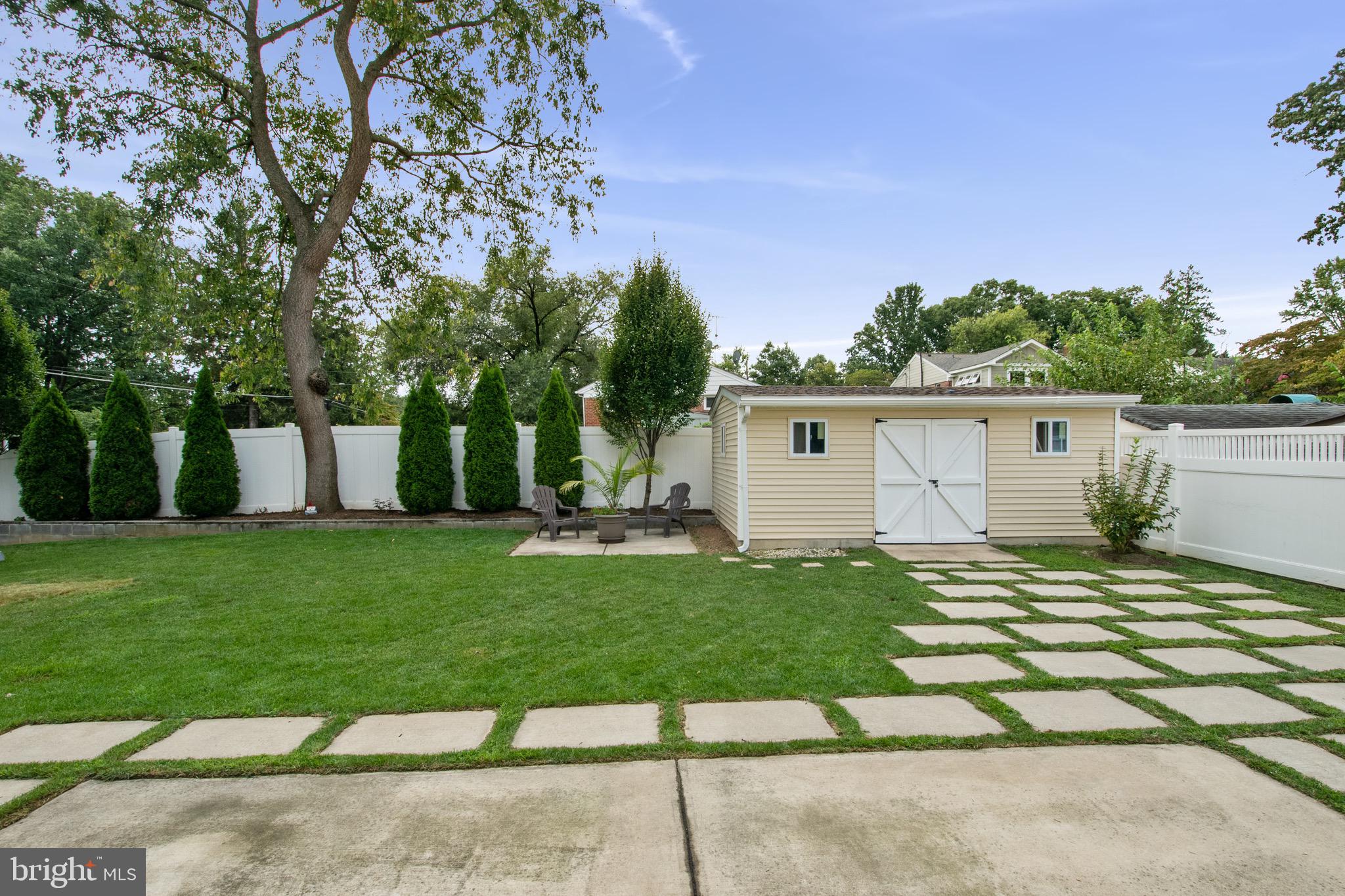 3220 WAYNE RD