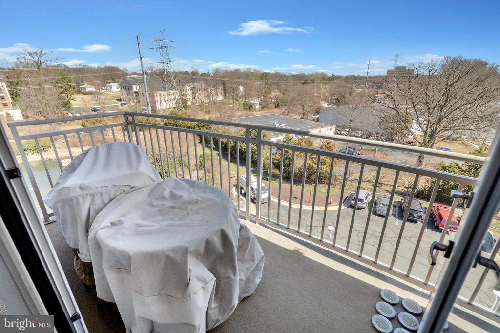 11800 SUNSET HILLS ROAD 522