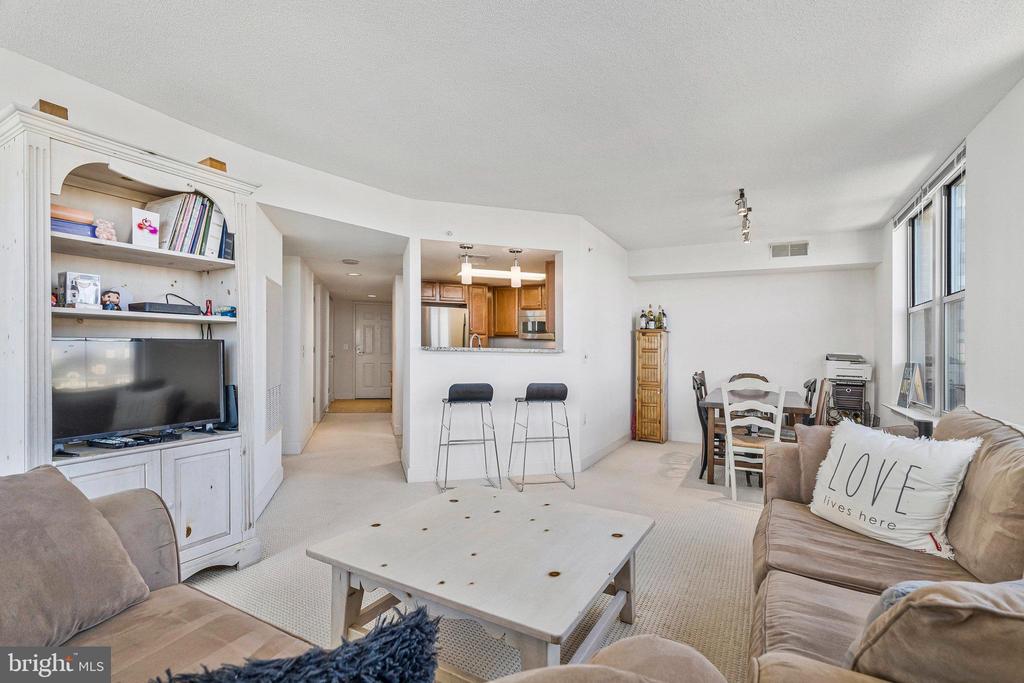 11800 SUNSET HILLS ROAD 522