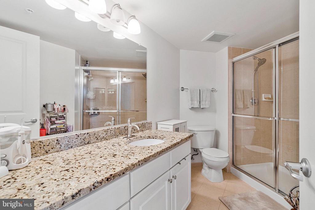 11800 SUNSET HILLS ROAD 522