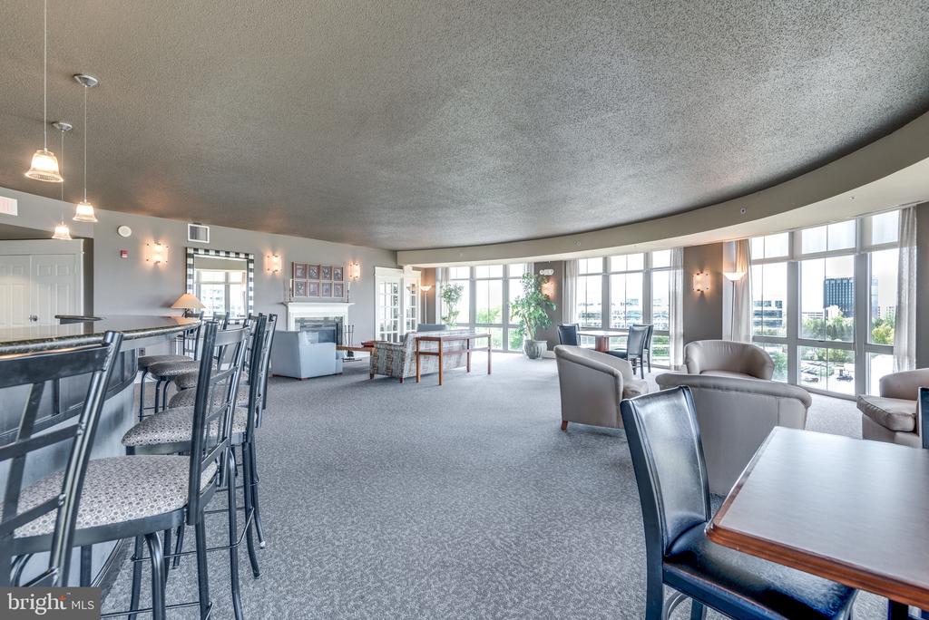 11800 SUNSET HILLS ROAD 522