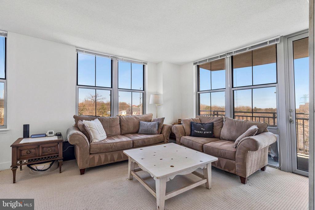 11800 SUNSET HILLS ROAD 522