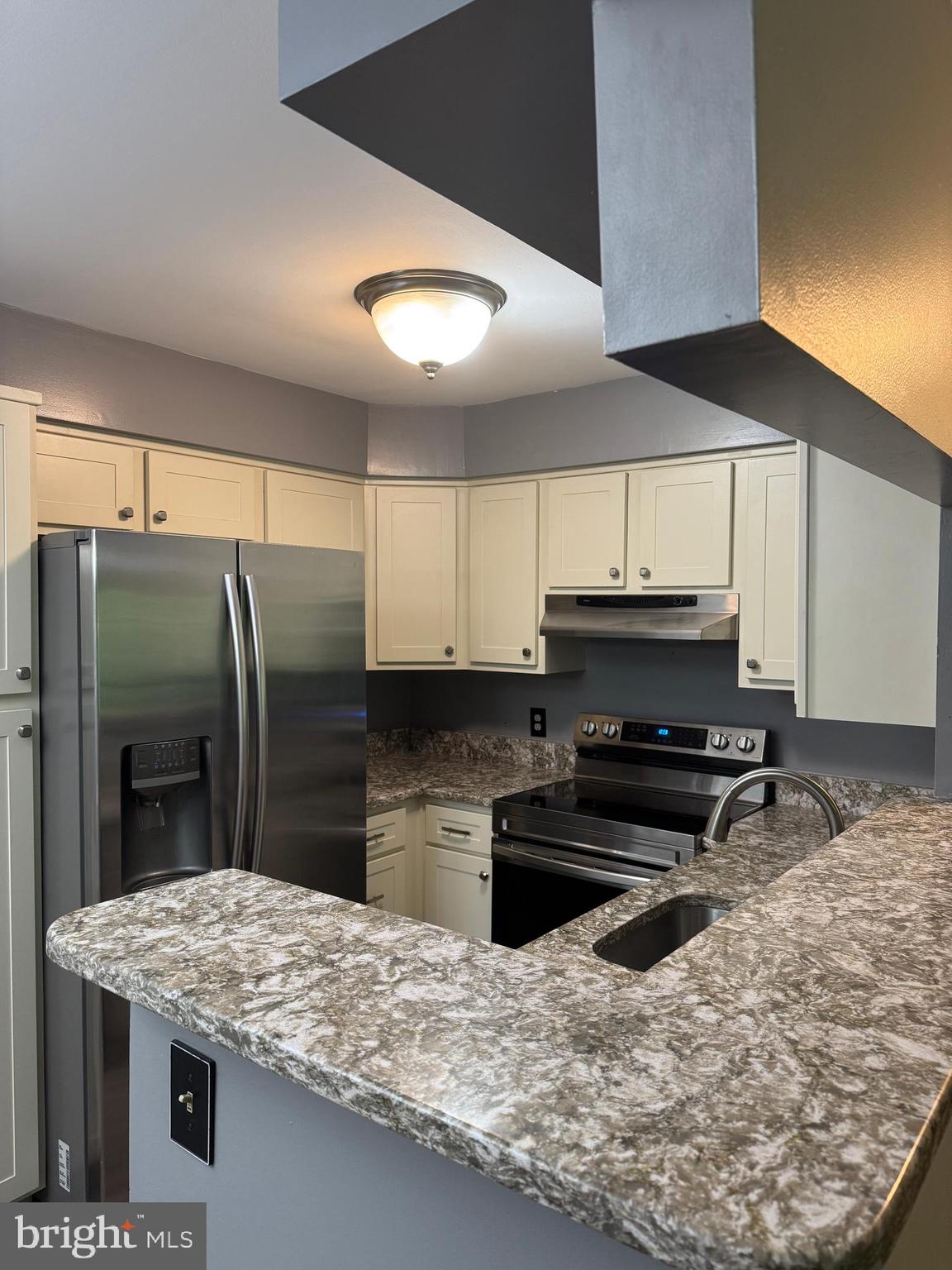 11717-C KARBON HILL CT #708B