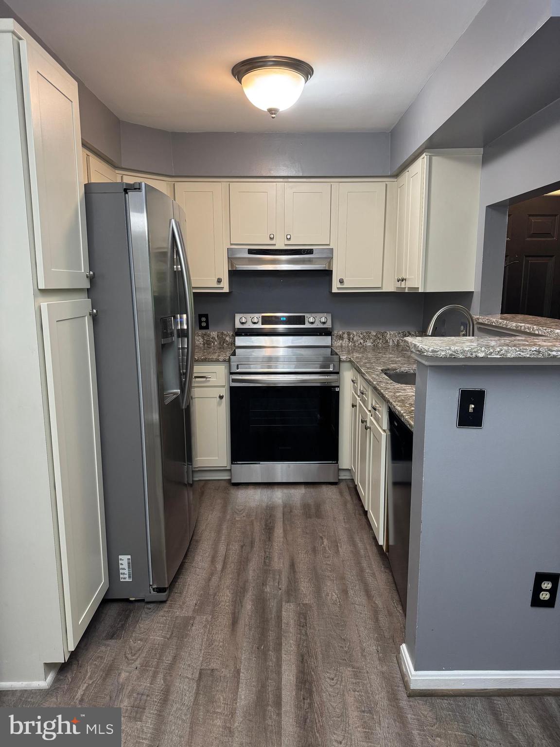 11717-C KARBON HILL CT #708B