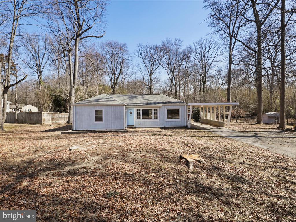 7717 FRANCES DR