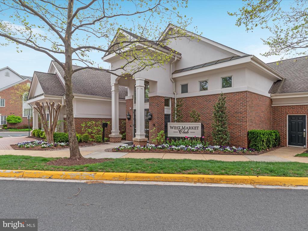 12165 Abington Hall Pl #203
