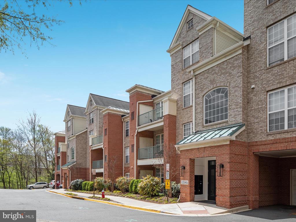 12165 Abington Hall Pl #203