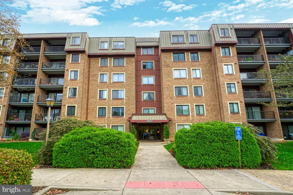 2817 Jermantown Rd #601