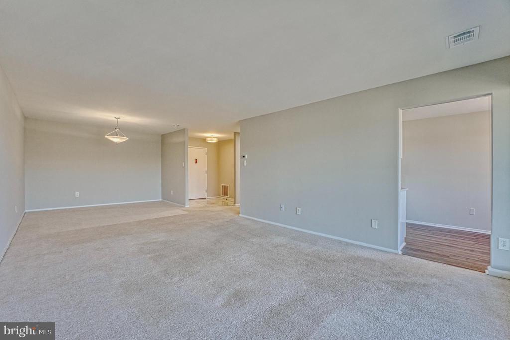 2817 Jermantown Rd #601