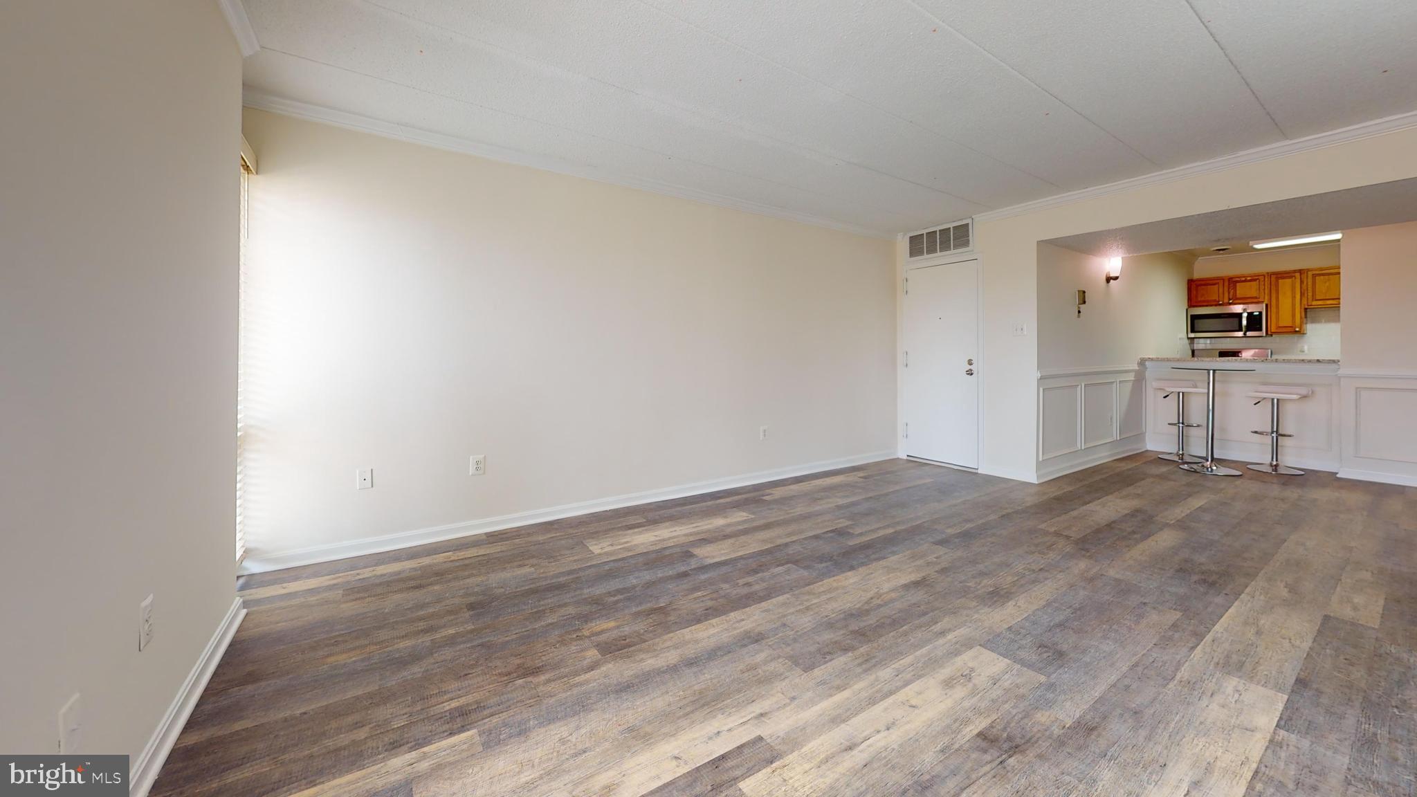 2607 Redcoat Dr #251