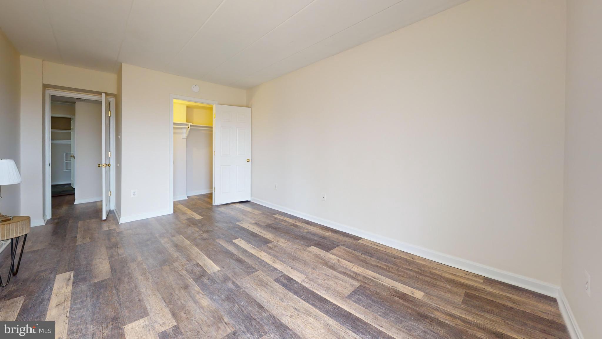 2607 Redcoat Dr #251