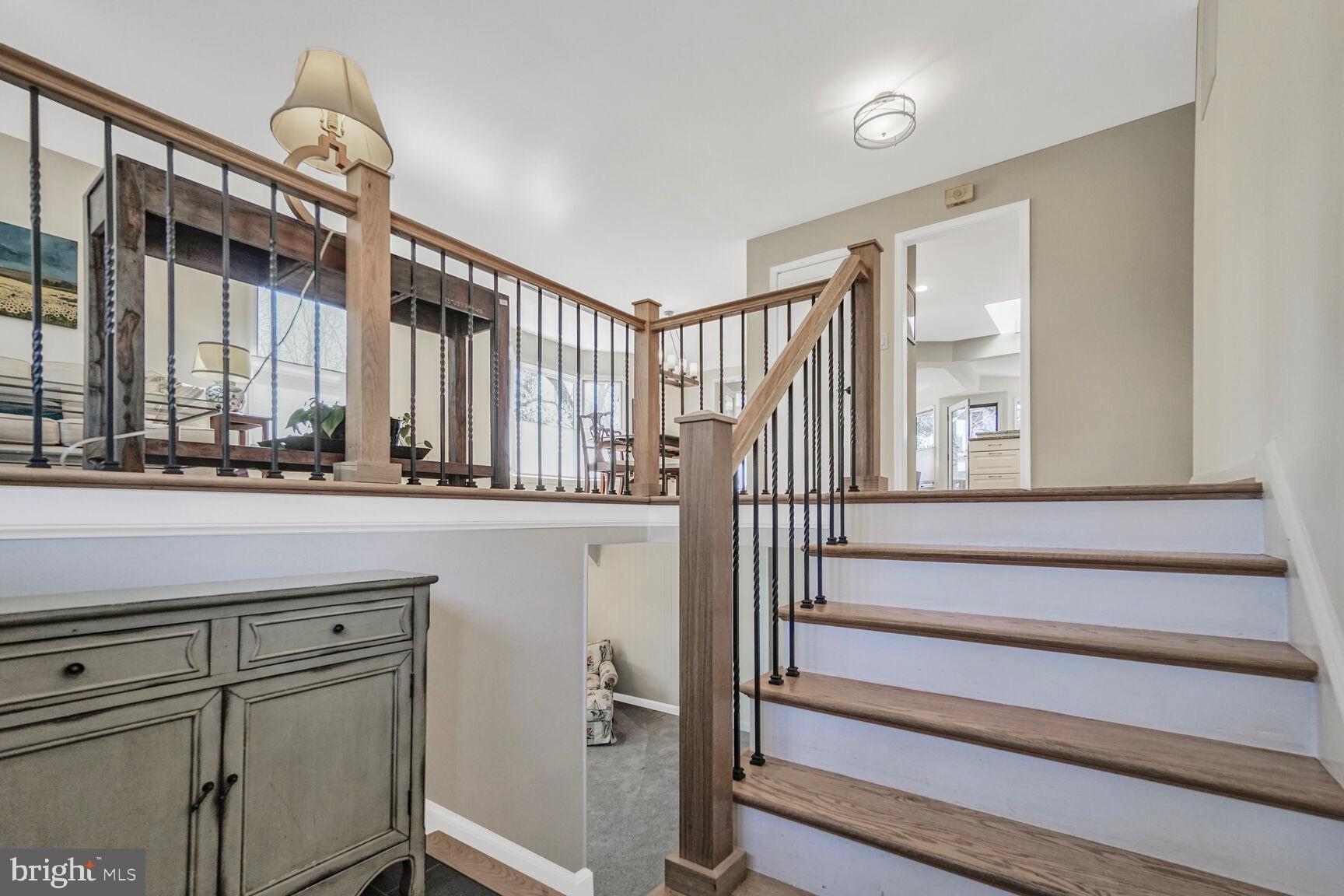 2010 POWHATAN STREET