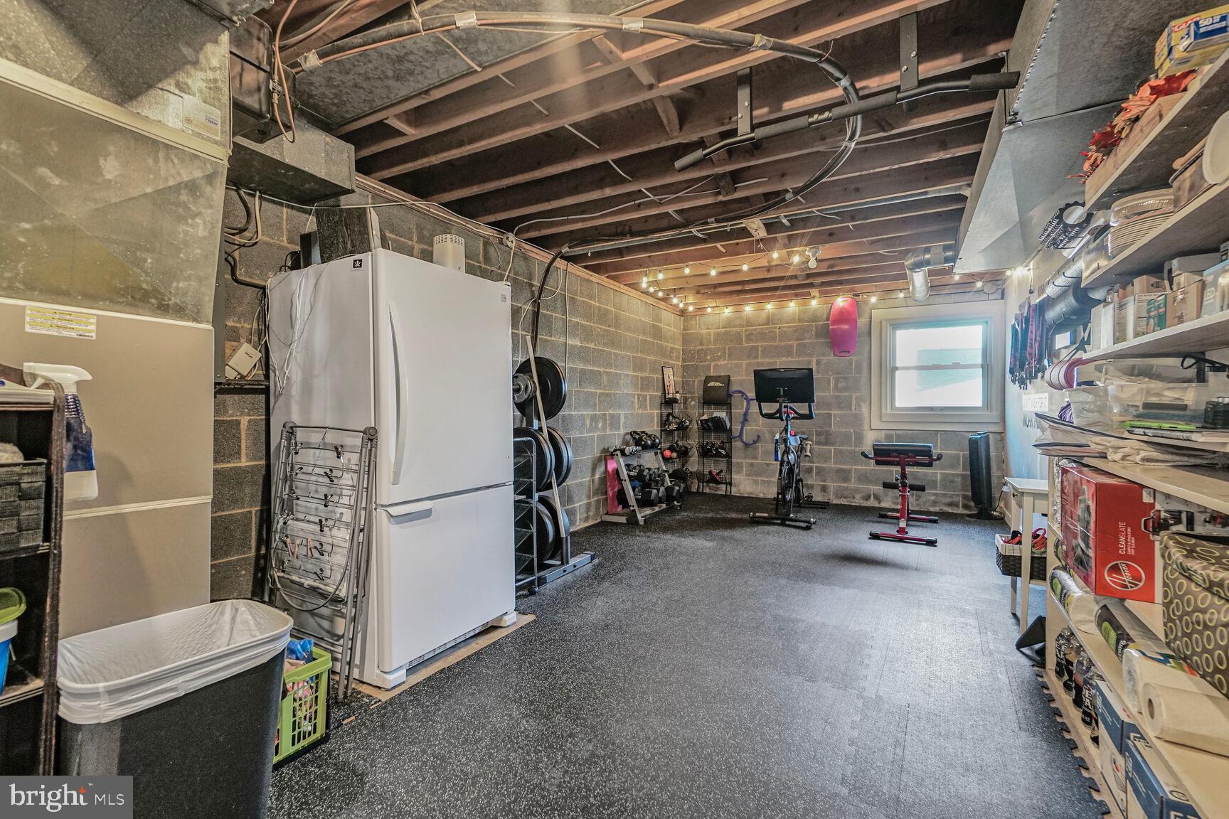 2010 POWHATAN STREET