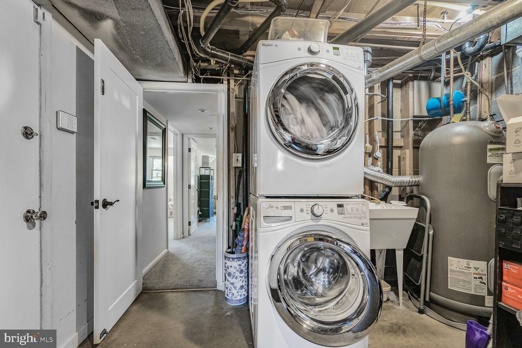 2010 POWHATAN STREET