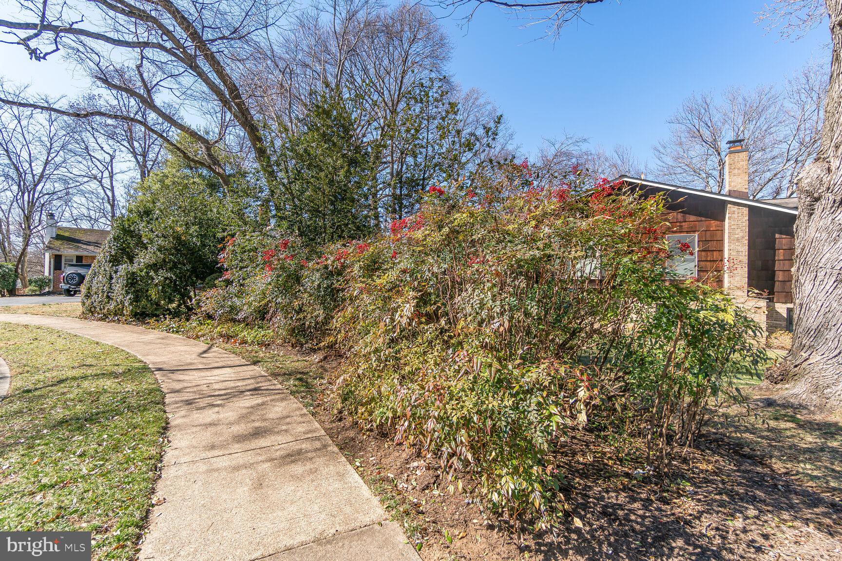 2010 POWHATAN STREET