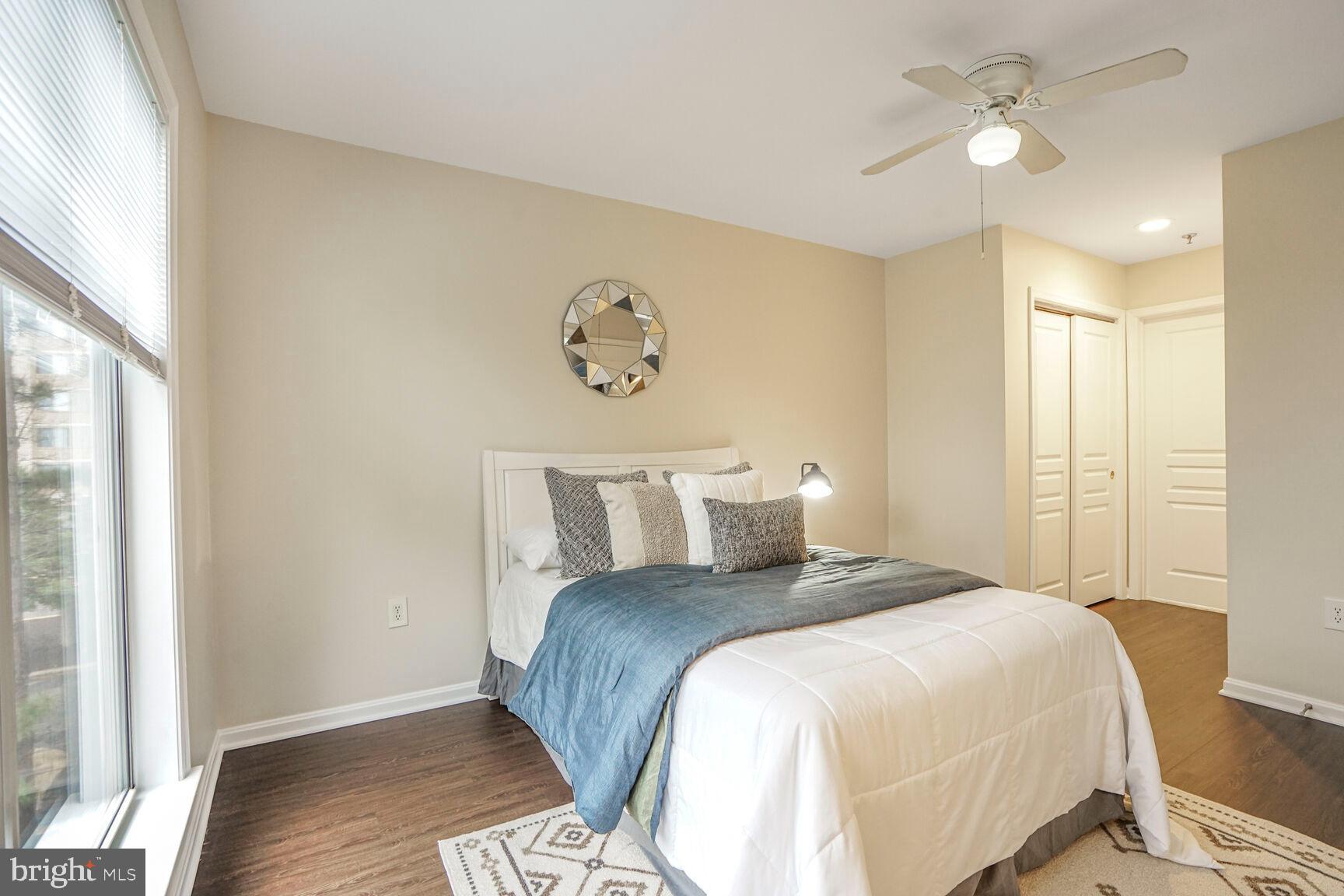 5575 Seminary Rd #213