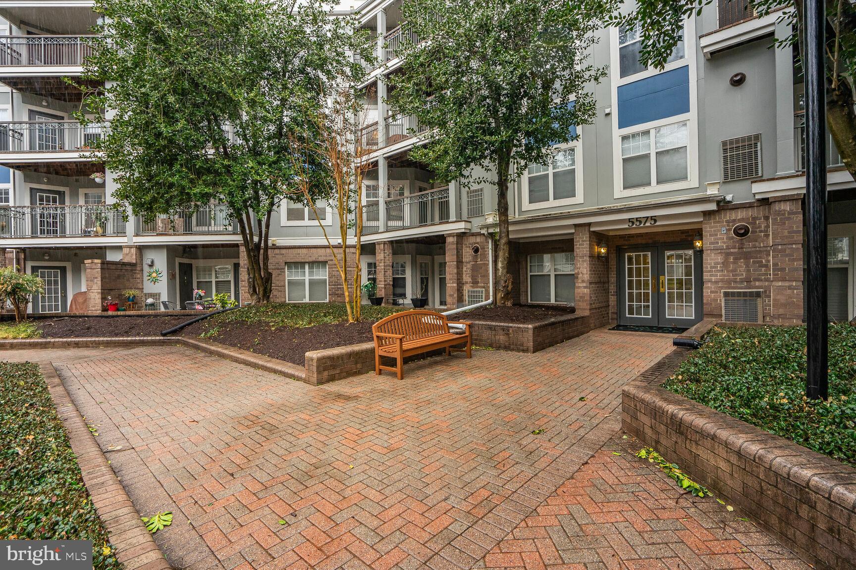 5575 Seminary Rd #213