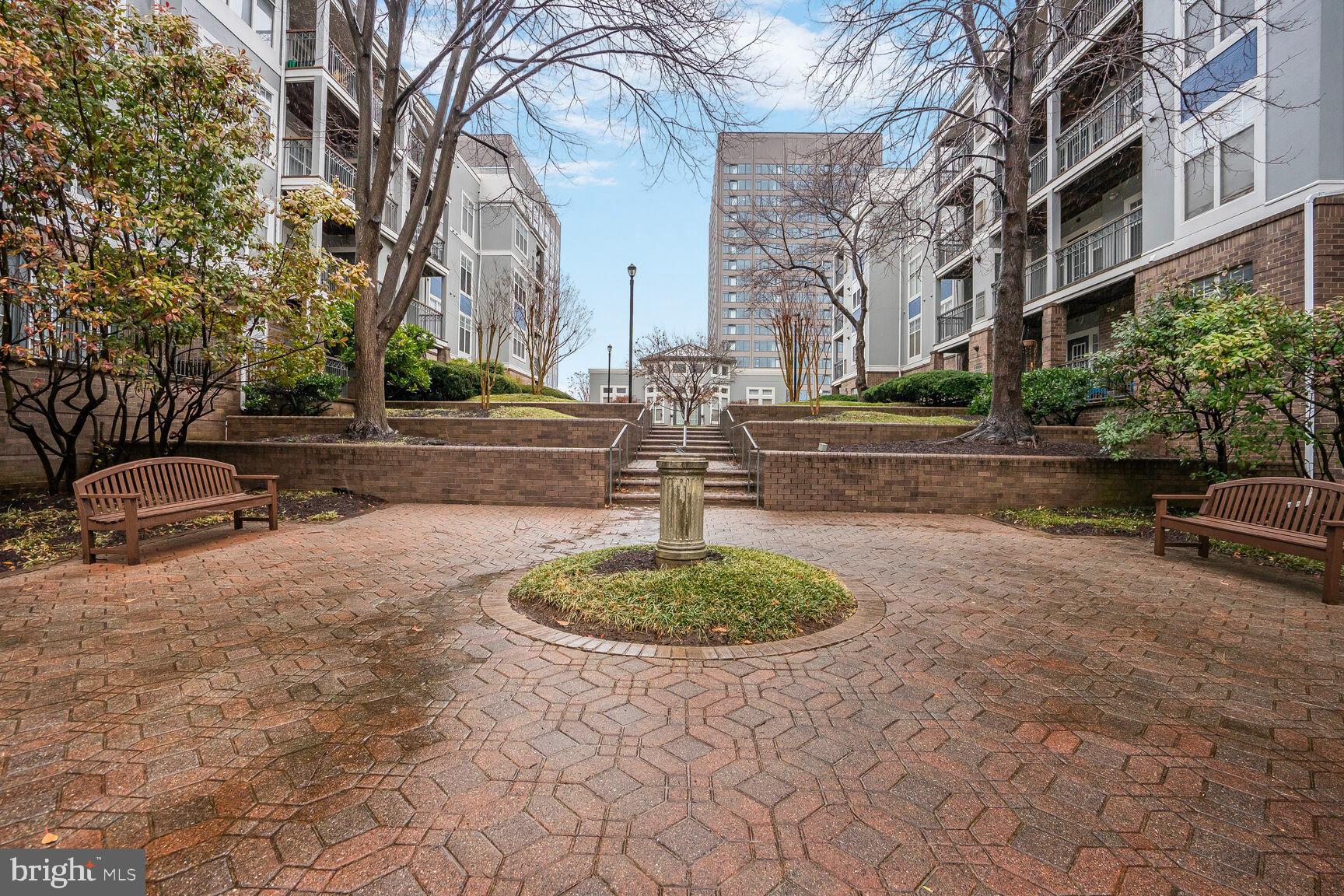 5575 Seminary Rd #213