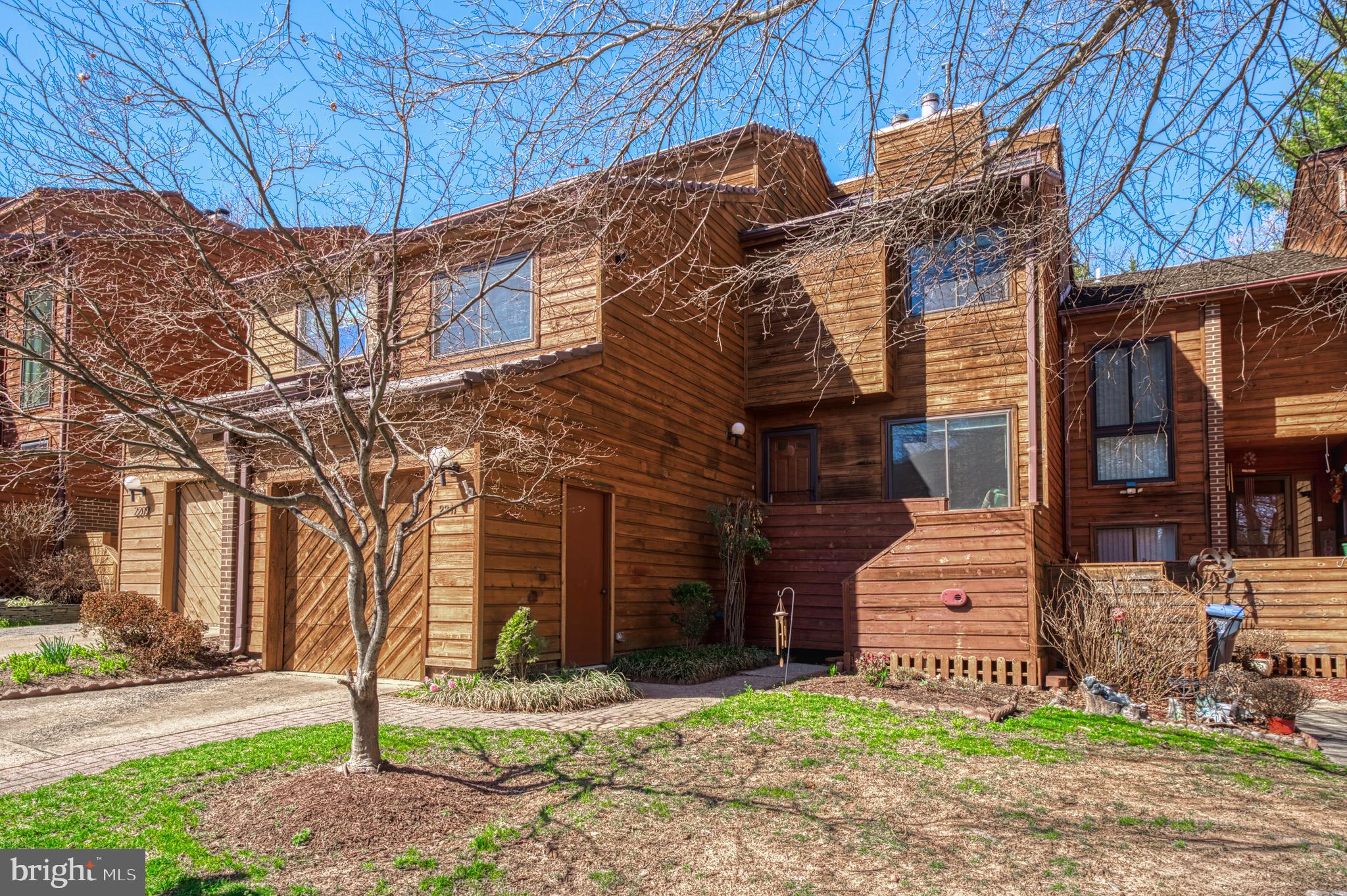 2211 Cedar Cove Ct