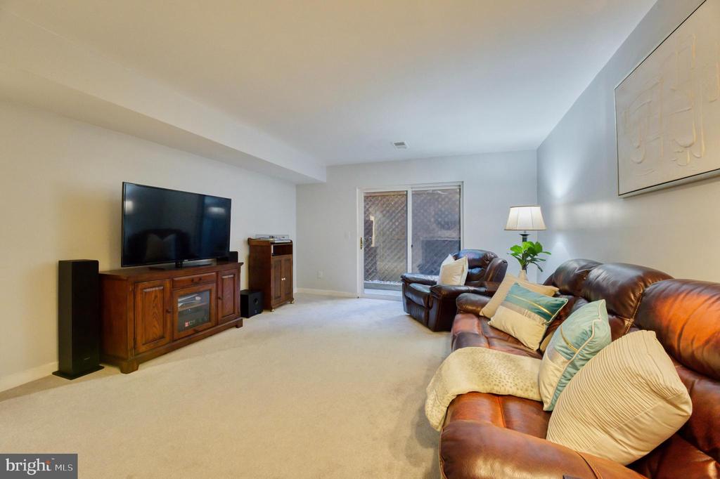 2211 Cedar Cove Ct