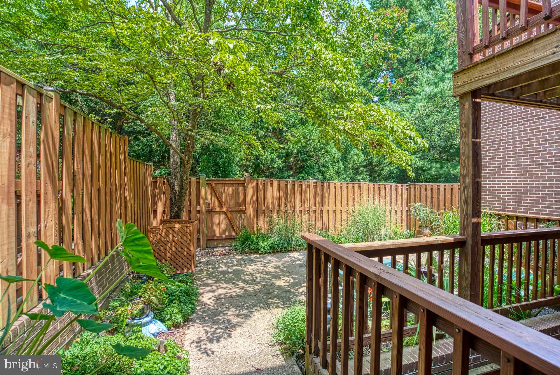 2211 Cedar Cove Ct